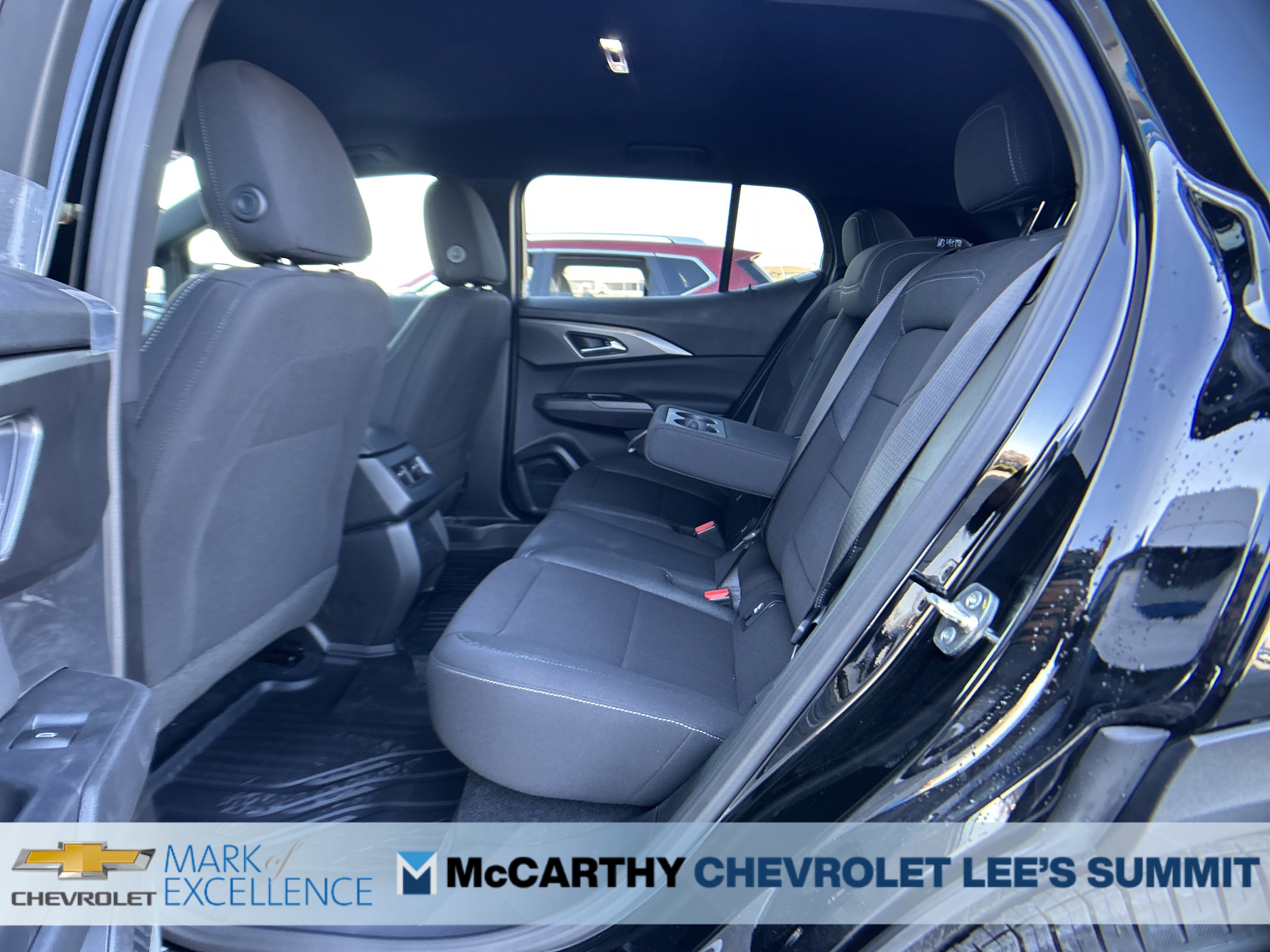 New 2026 Chevrolet Equinox EV LT w/ Comfort Package AWD/4WD image 31