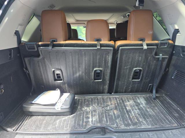 Used 2023 Nissan Pathfinder Platinum AWD/4WD image 11