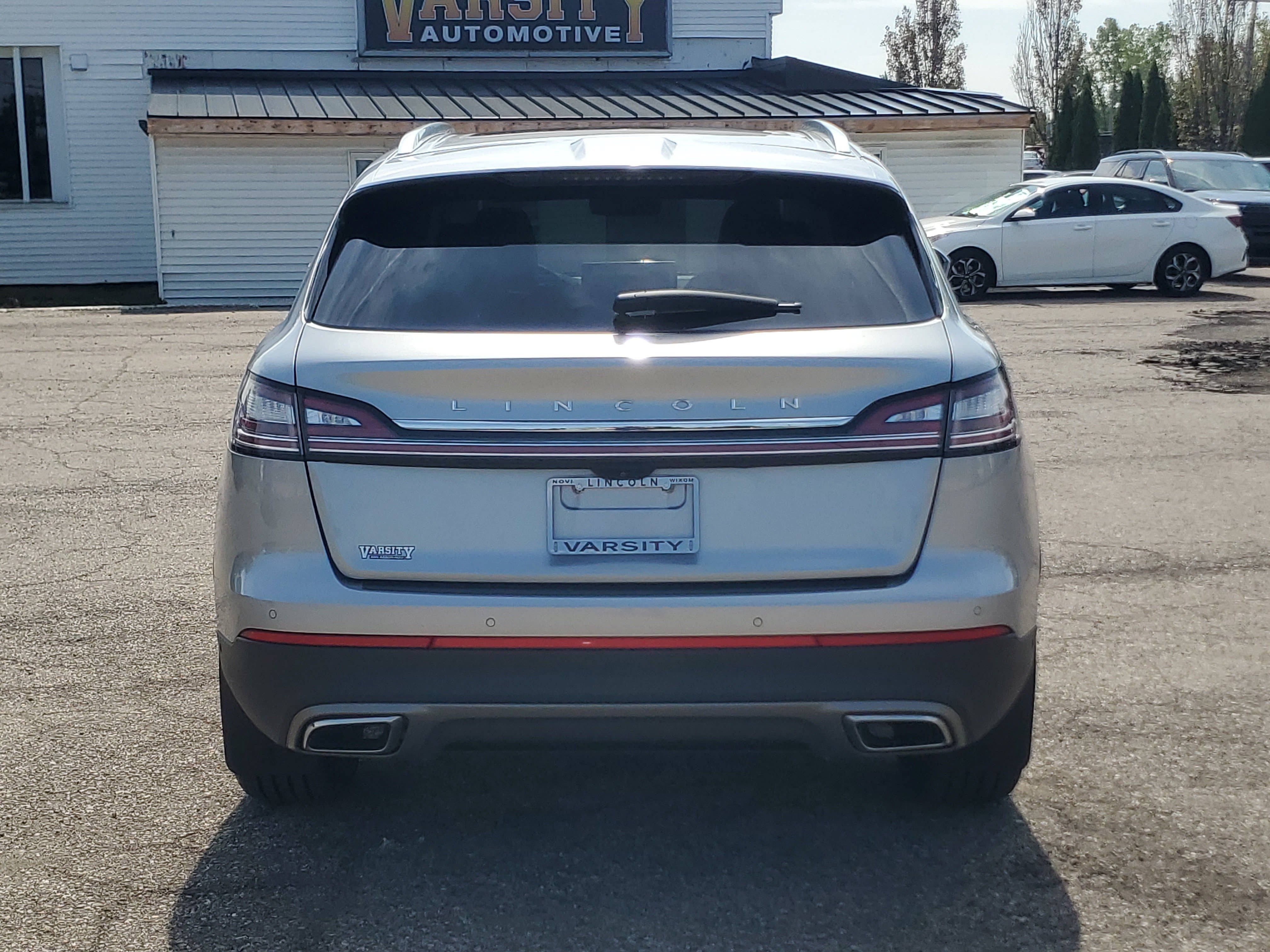 Certified 2023 Lincoln Nautilus Reserve w/ Equipment Group 201A AWD/4WD image 5