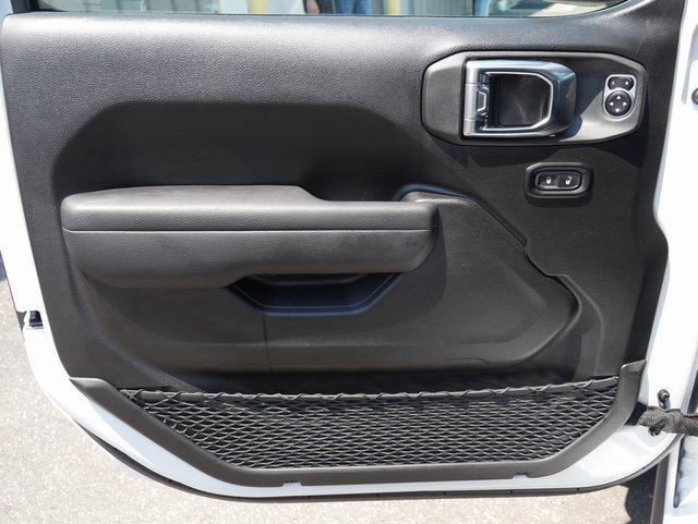 New 2025 Jeep Gladiator Rubicon w/ Safety Group image 14