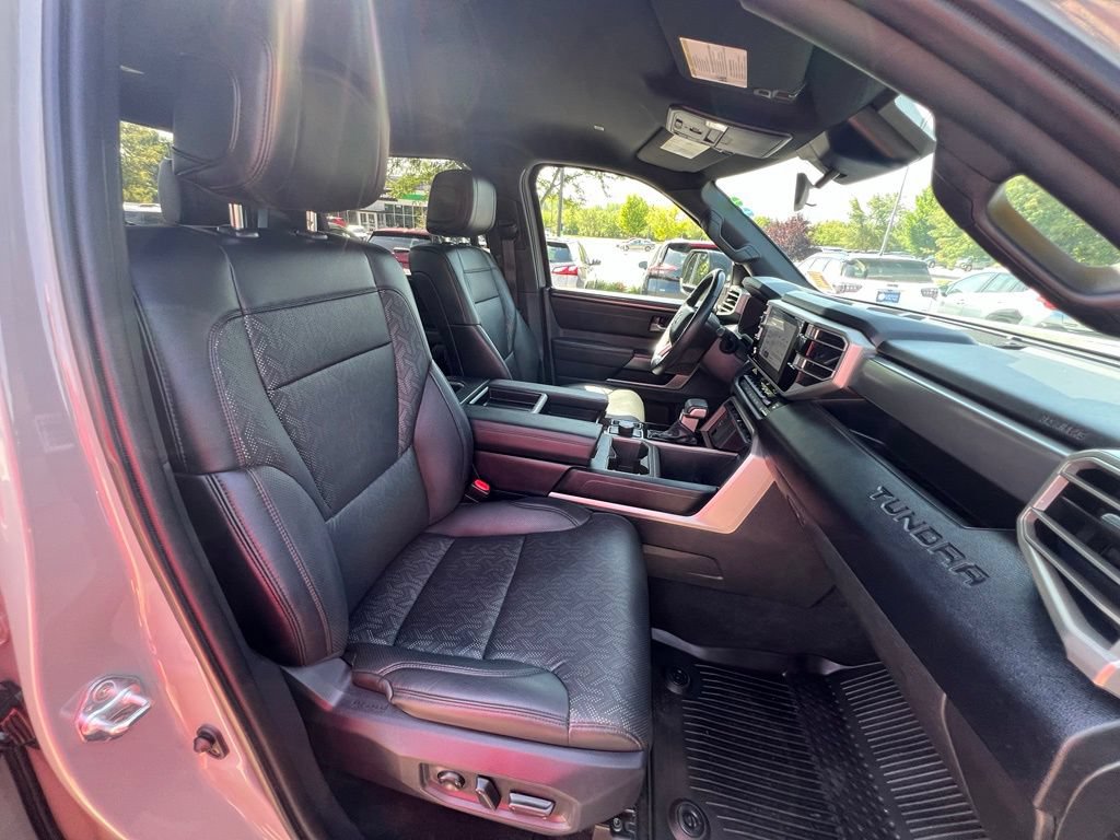 Used 2025 Toyota Tundra SR5 w/ SR5 Premium Package AWD/4WD image 29
