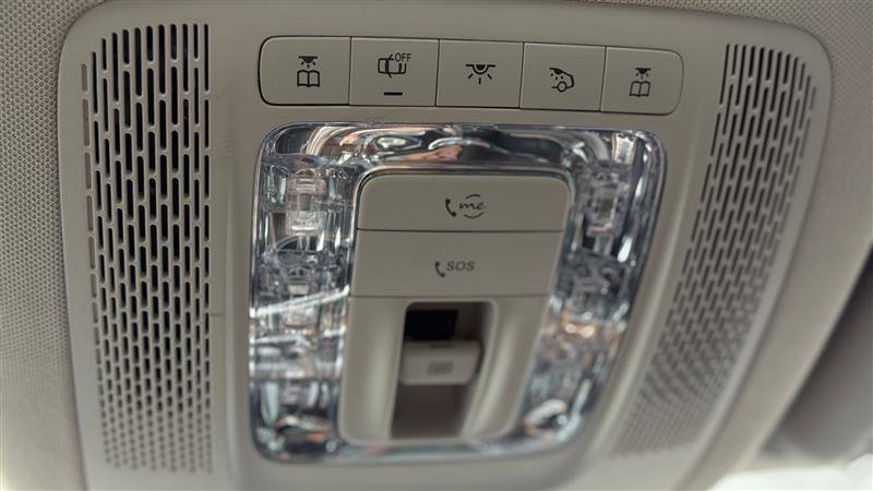 Used 2023 Mercedes-Benz GLS 450 4MATIC w/ AMG Line Exterior image 52