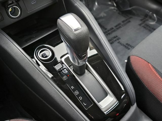 New 2025 Nissan Versa SR FWD image 29