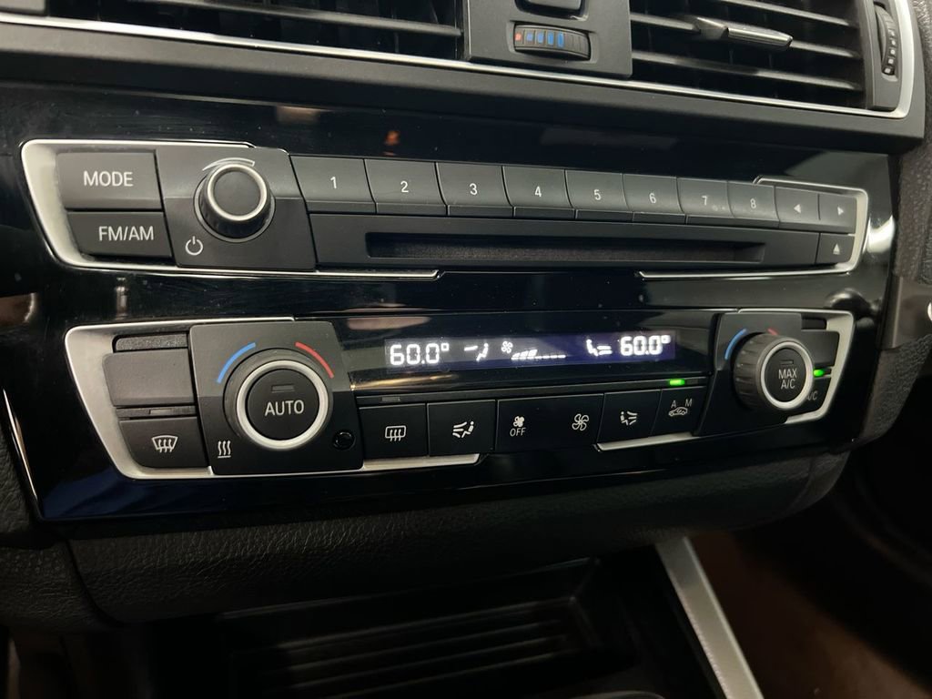 Used 2016 BMW M235i Coupe image 16