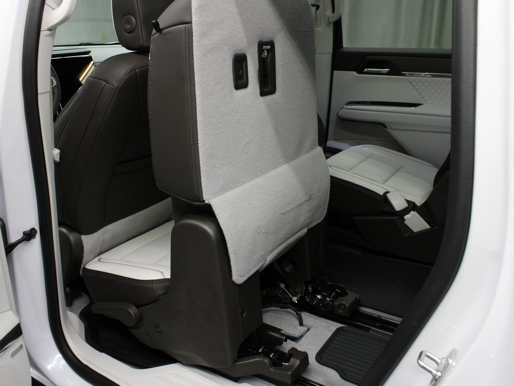 Used 2024 GMC Acadia Denali image 62