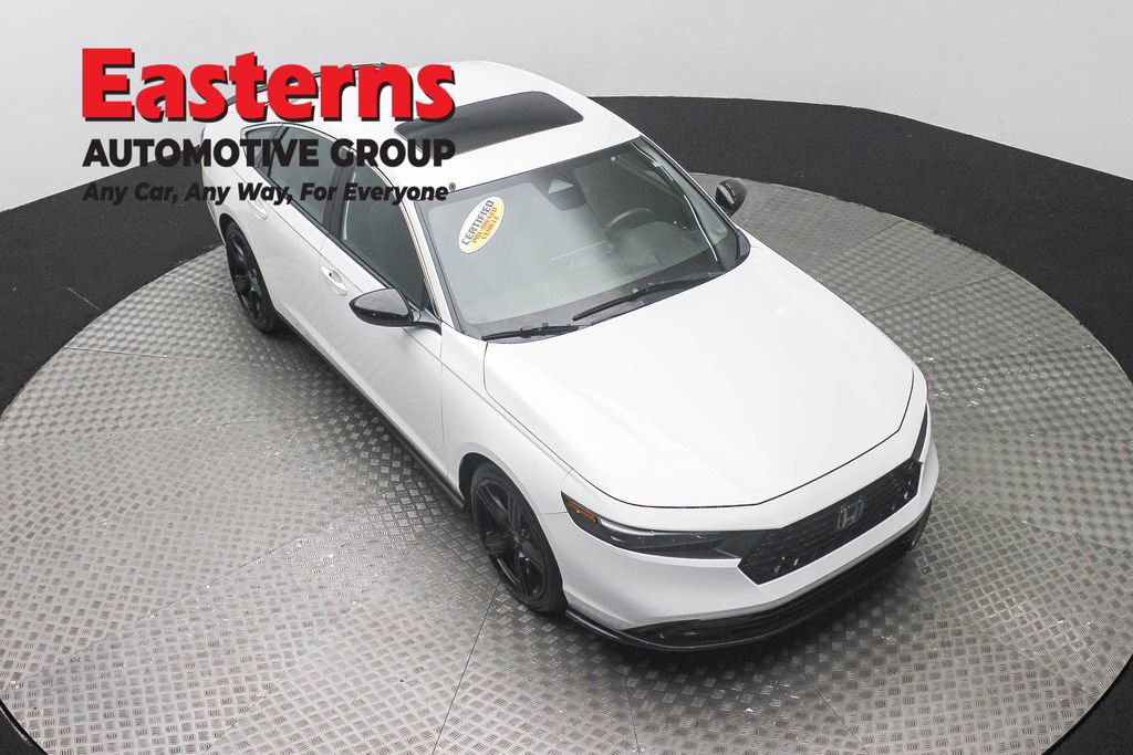 Used 2024 Honda Accord Sport image 3