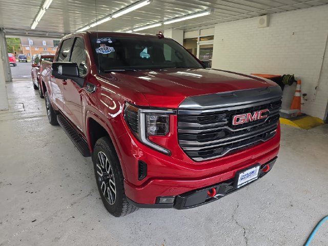 Certified 2024 GMC Sierra 1500 AT4 w/ AT4 Premium Package AWD/4WD image 7