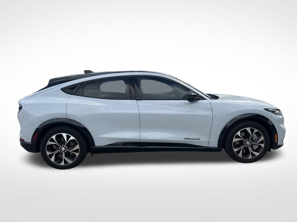 Used 2023 Ford Mustang Mach-E Premium image 4