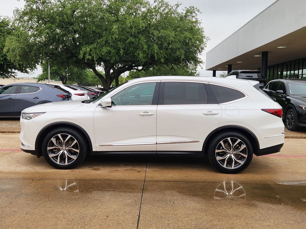 Used 2023 Acura MDX FWD w/ Technology Package image 4