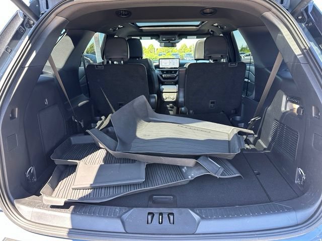 Certified 2025 Ford Explorer ST w/ Sun And Sound Package AWD/4WD image 11