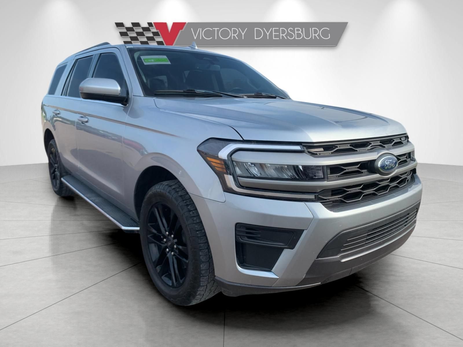 Used 2023 Ford Expedition XLT RWD image 1