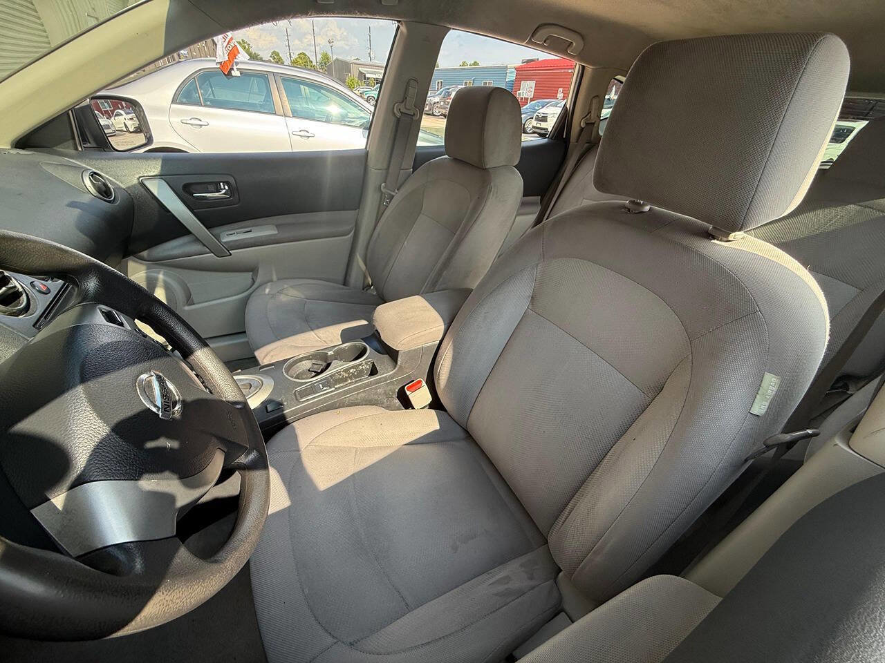 Used 2013 Nissan Rogue S image 34