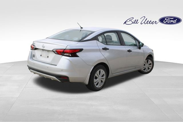 Used 2021 Nissan Versa S image 5