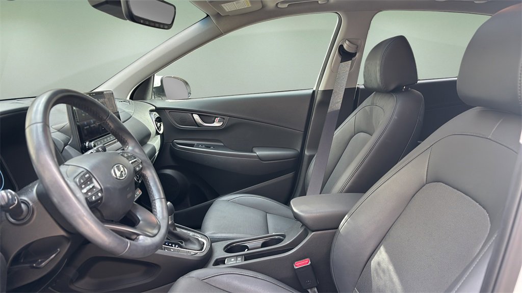 Certified 2023 Hyundai Kona Limited w/ Winter Weather Package image 15
