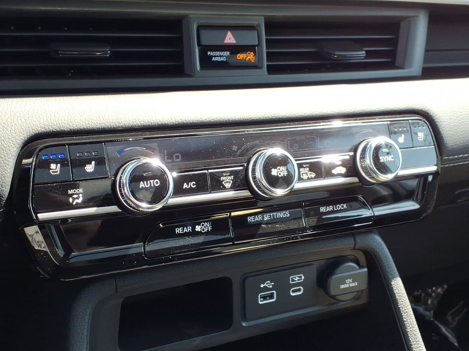 Used 2023 Honda Pilot Elite image 20