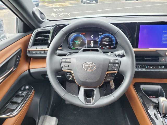New 2026 Toyota Crown Signia AWD/4WD image 7