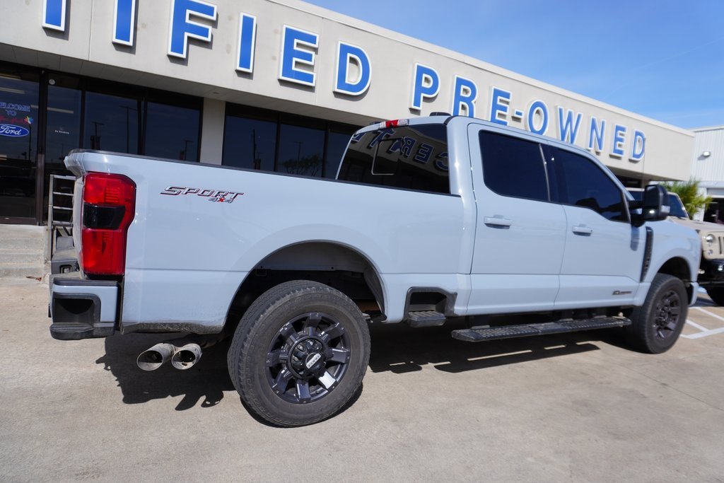 Used 2024 Ford F250 Lariat w/ Sport Appearance Package image 6