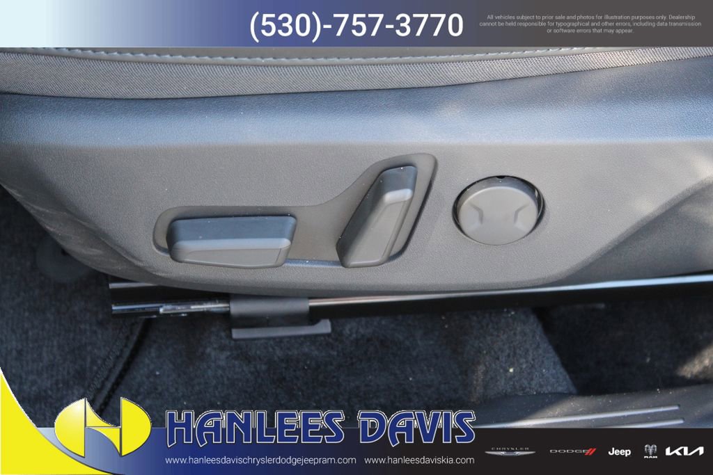 Used 2026 Kia Niro Wind image 14