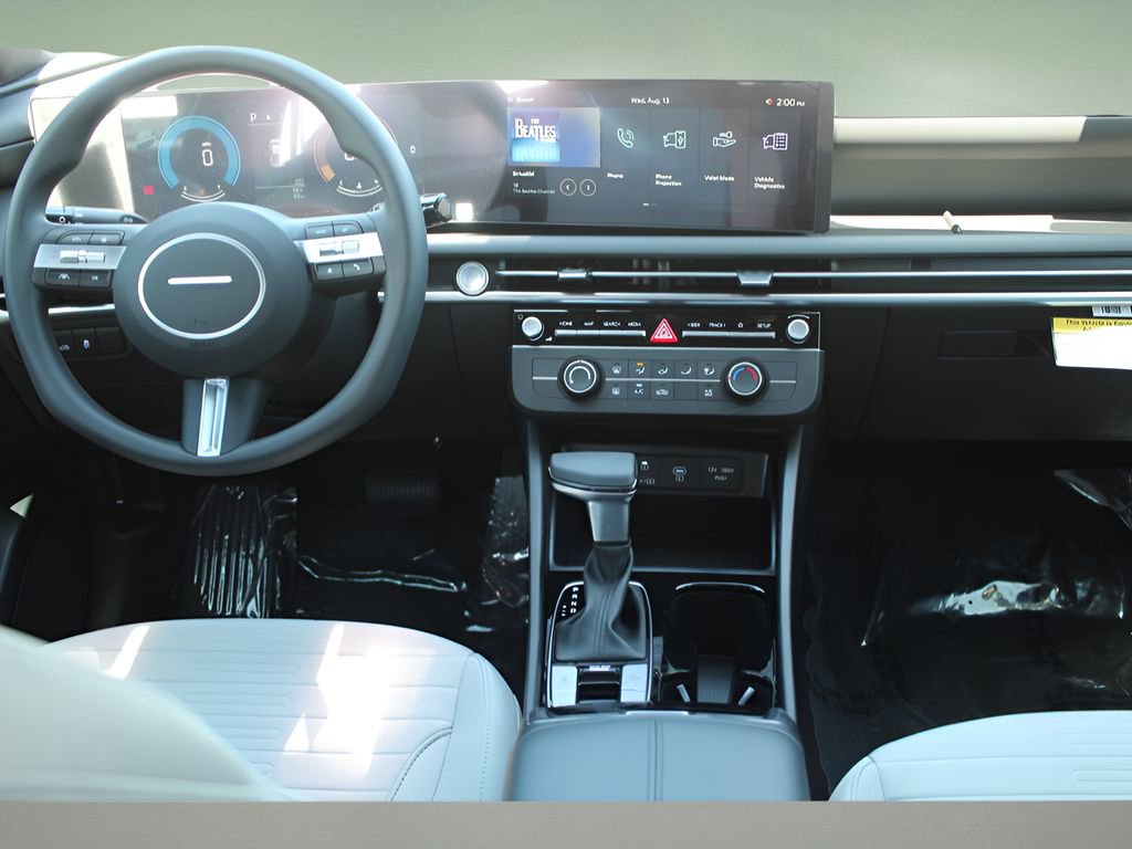 Used 2025 Hyundai Santa Cruz SE image 23