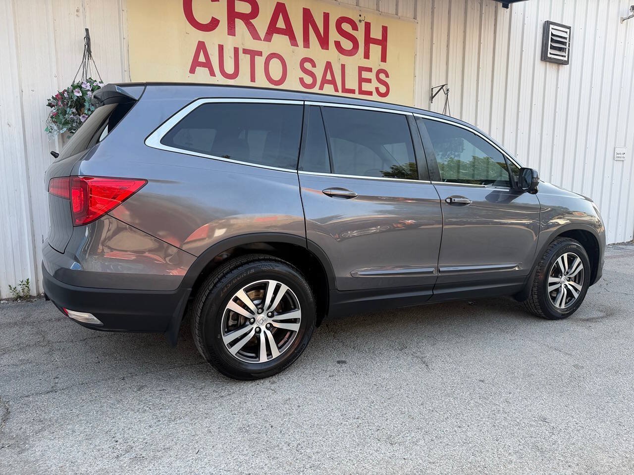 Used 2016 Honda Pilot EX-L image 4