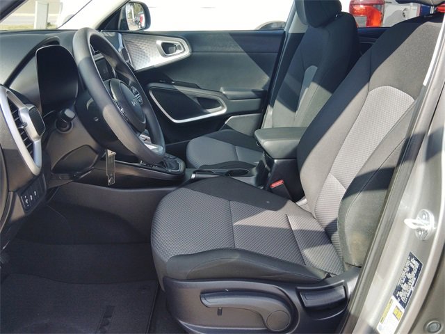 Used 2023 Kia Soul LX w/ Option Group 015 image 8