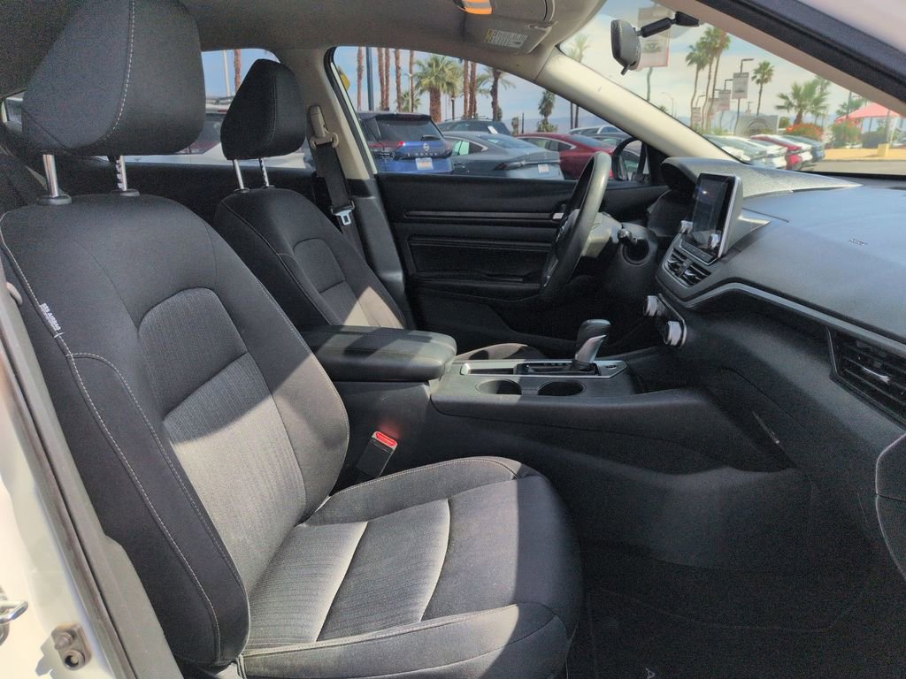 Used 2020 Nissan Altima 2.5 S FWD image 17