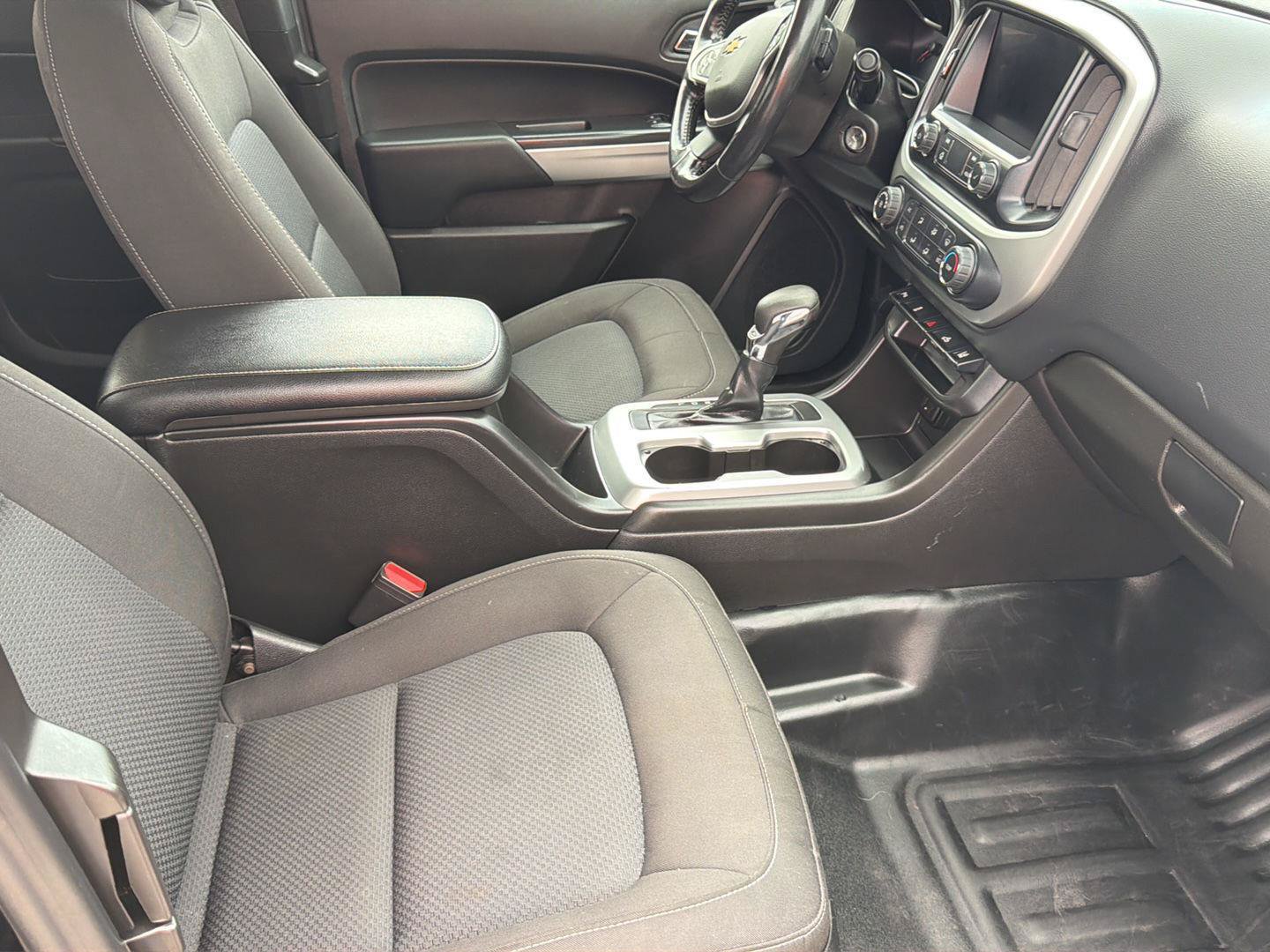 Used 2022 Chevrolet Colorado LT w/ Fleet Safety Package RWD image 23