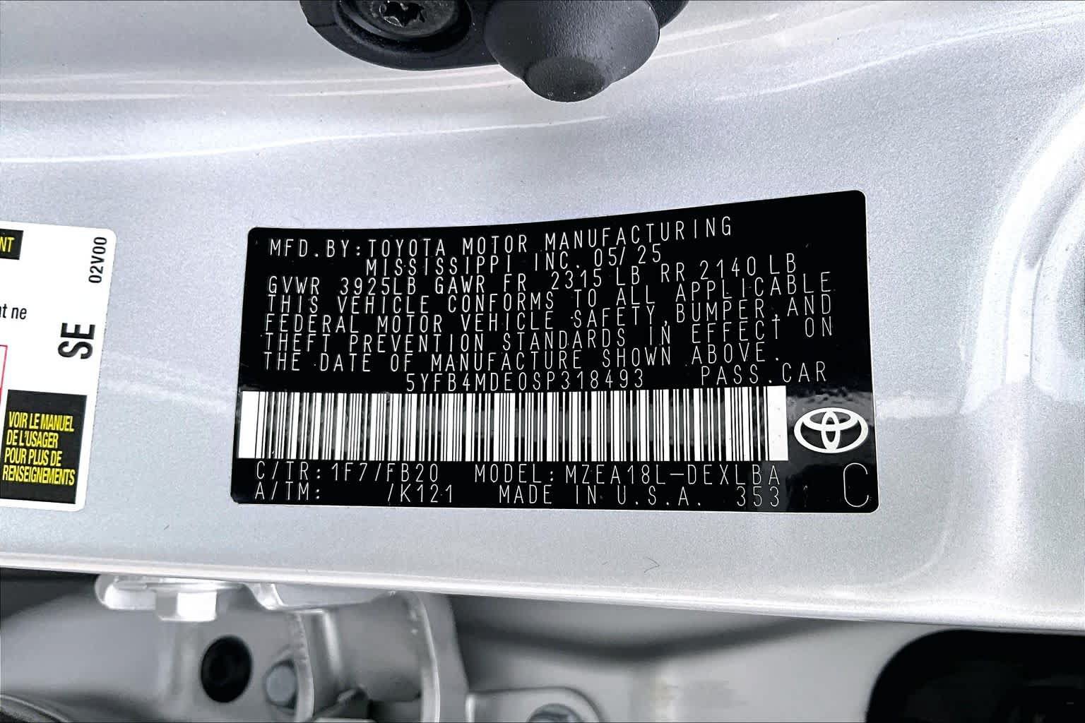 Used 2025 Toyota Corolla LE w/ LE Premium Package FWD image 36