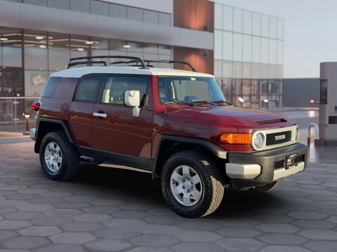 Used 2008 Toyota FJ Cruiser 4WD image 2