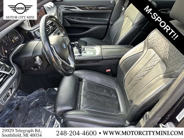 Used 2019 BMW 750i xDrive w/ M Sport Package image 23