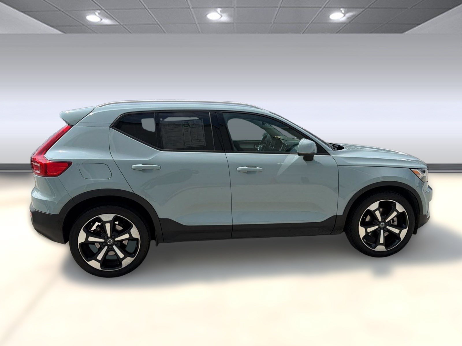 Used 2019 Volvo XC40 T5 Momentum AWD/4WD image 8