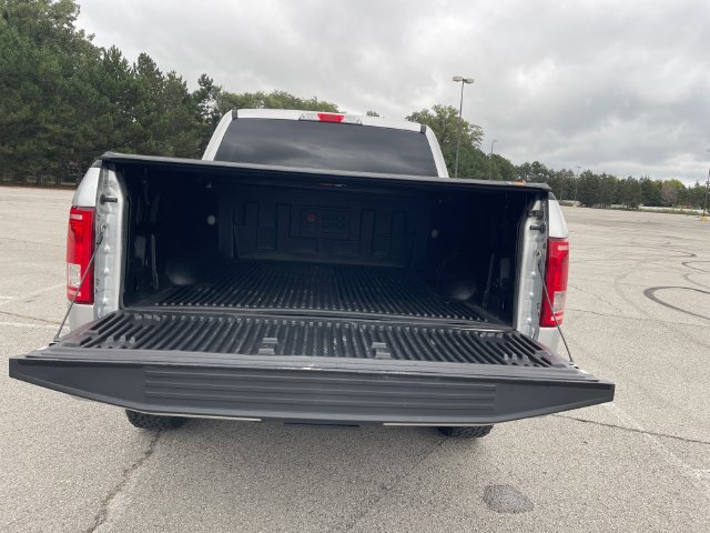 Used 2017 Ford F150 XLT AWD/4WD image 19