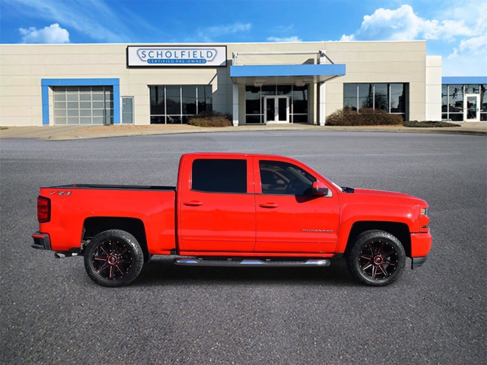 Used 2018 Chevrolet Silverado 1500 LT w/ All Star Edition image 2