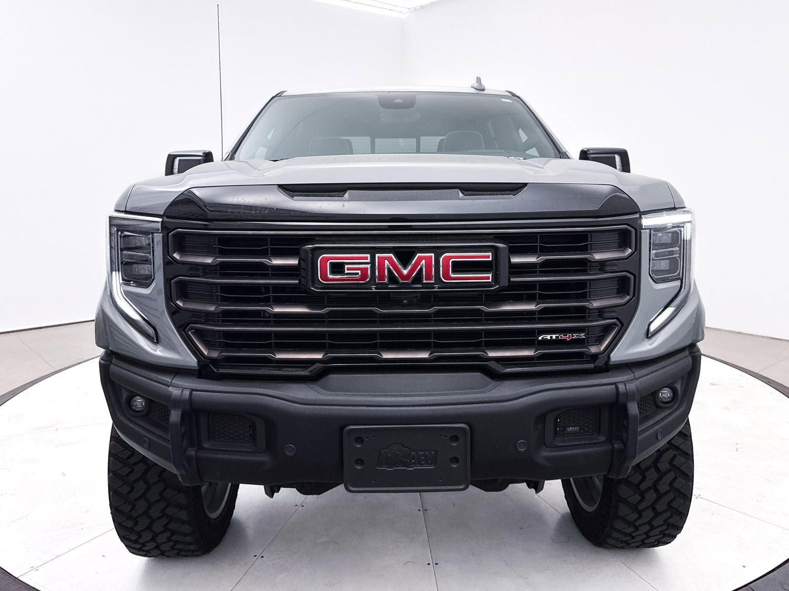Used 2024 GMC Sierra 1500 AT4X AWD/4WD image 15