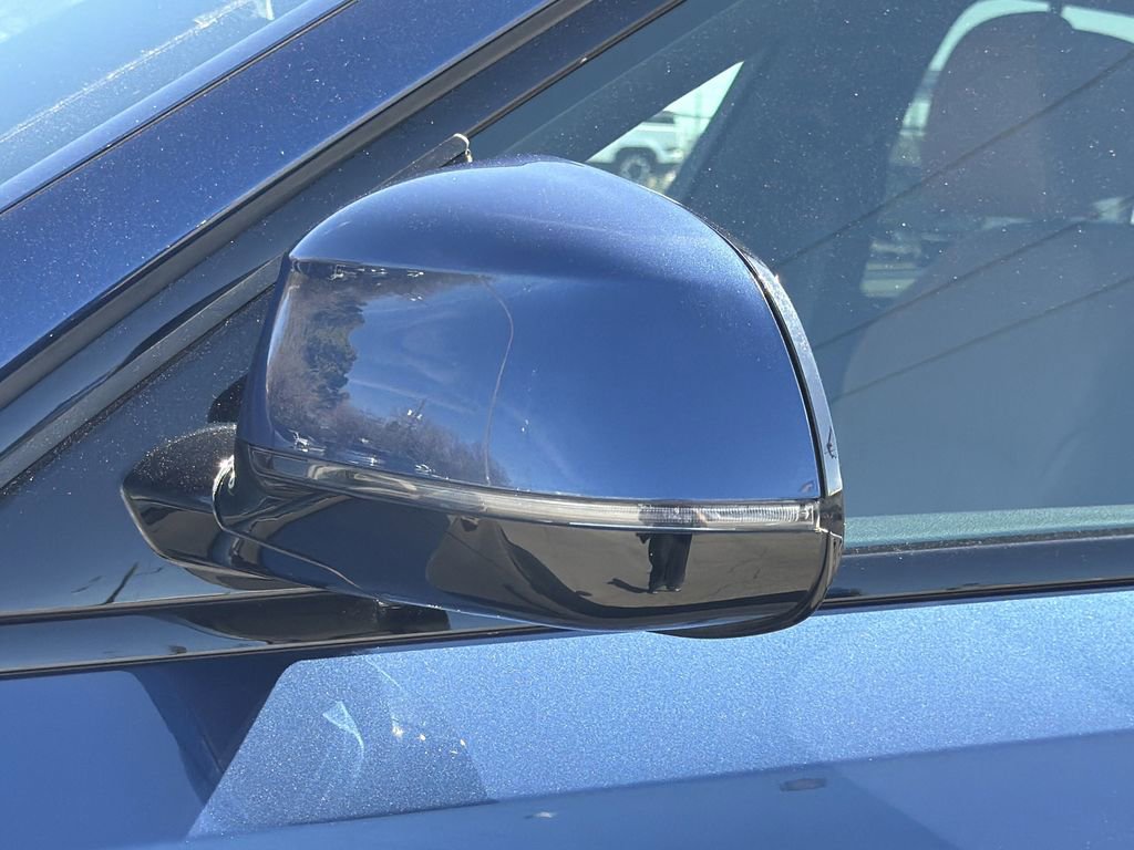 Used 2021 BMW X6 sDrive40i w/ M Sport Package image 35