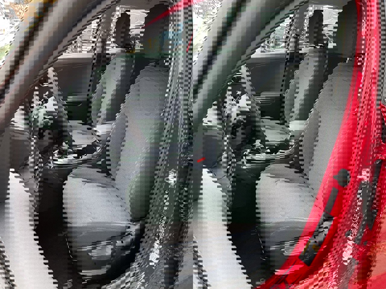 Used 2025 Kia K4 LXS image 14