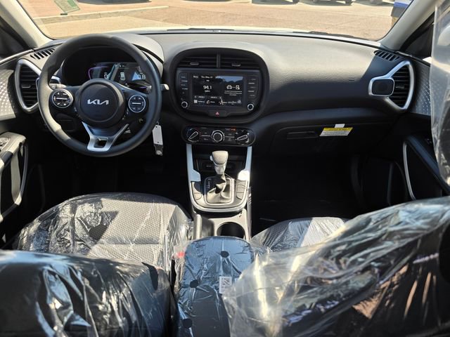 New 2025 Kia Soul LX image 5