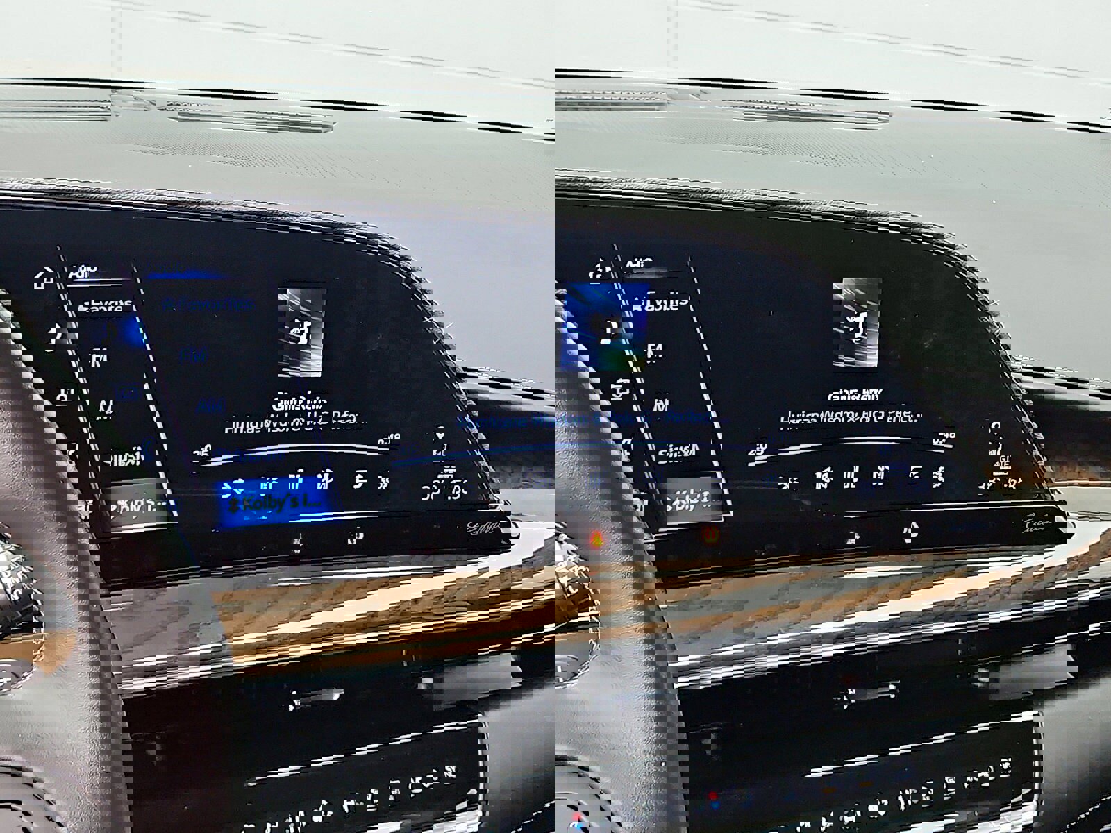 Certified 2024 Cadillac Escalade Premium Luxury Platinum w/ Heavy-Duty Trailer Package AWD/4WD image 17