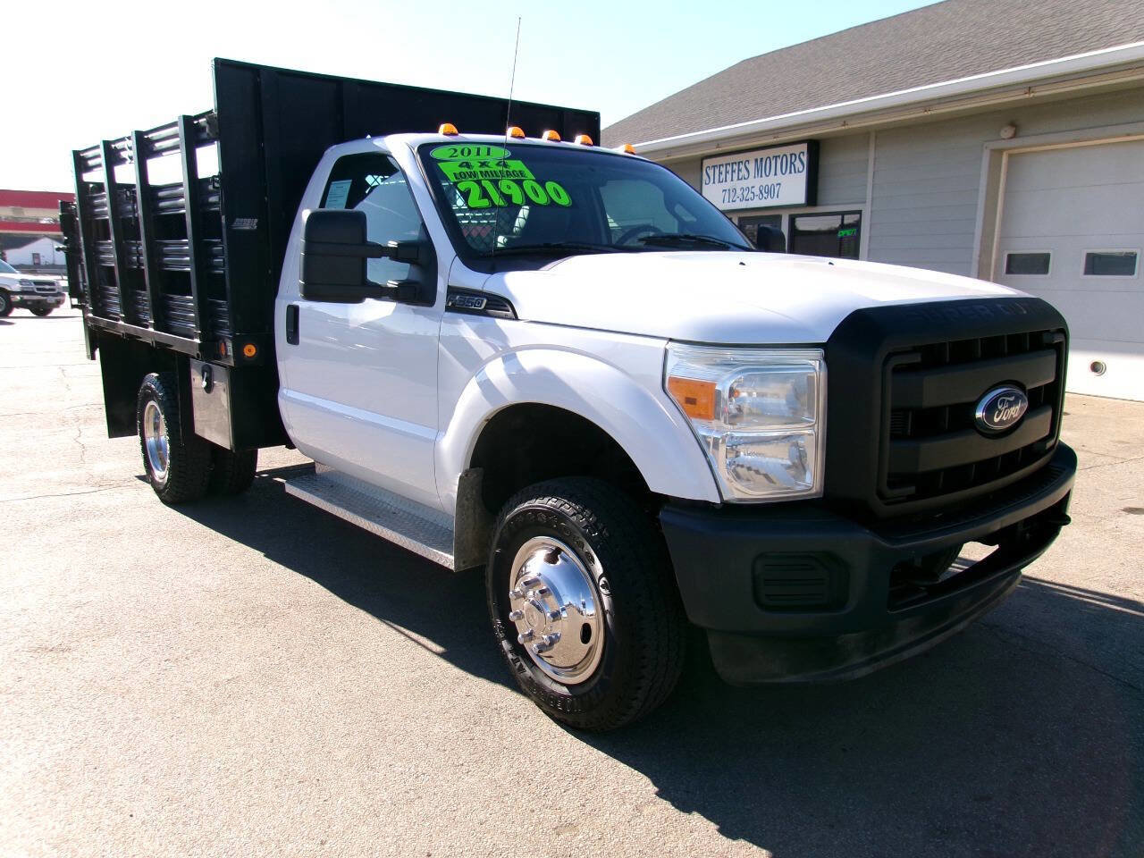 Used 2011 Ford F350 XL w/ Trailer Tow Pkg image 12