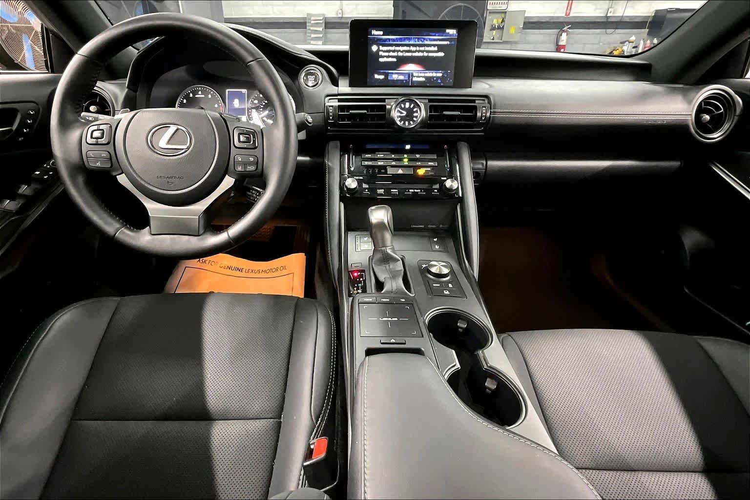 Used 2023 Lexus IS 300 w/ Premium Package RWD image 15