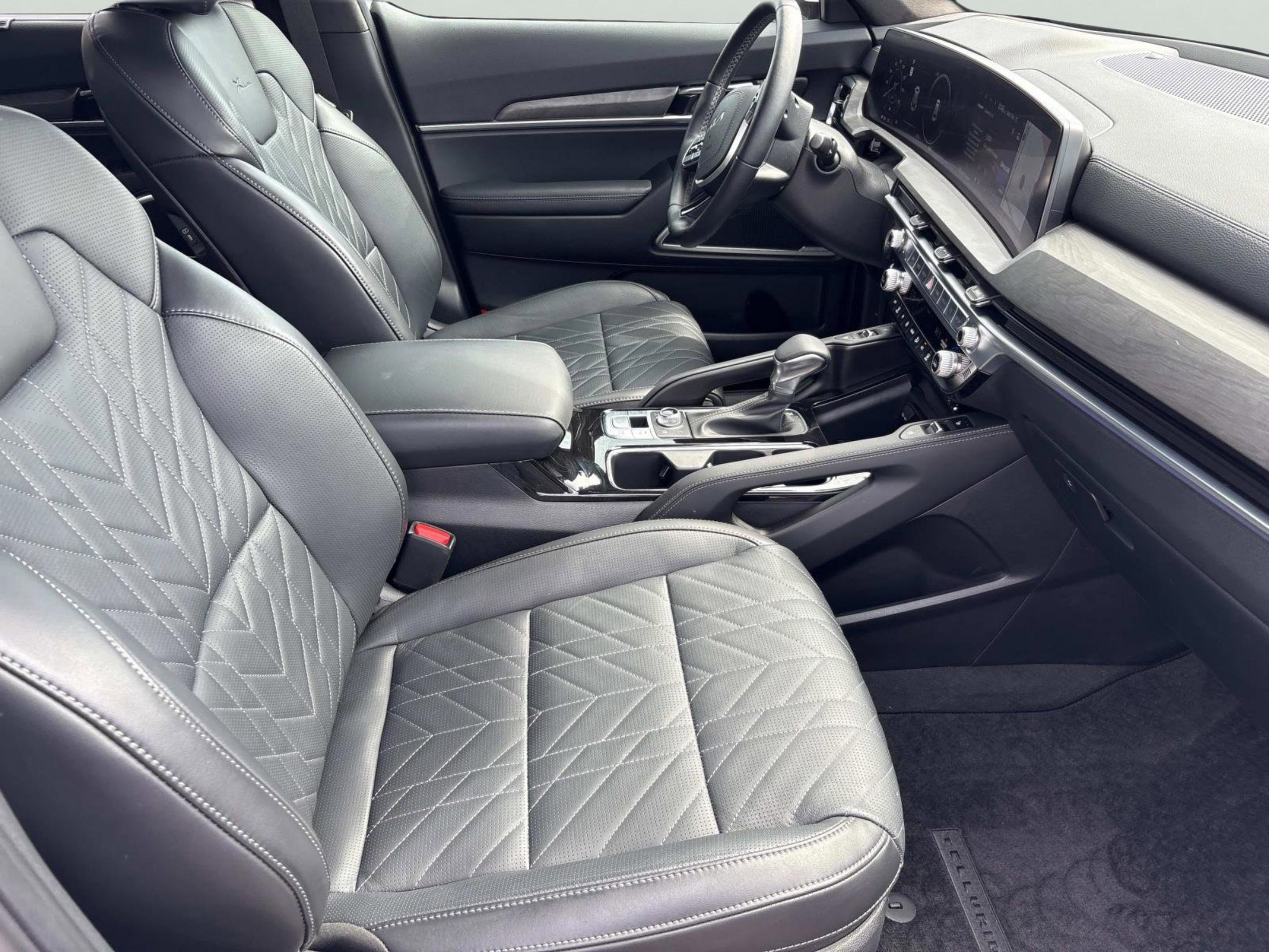 Used 2025 Kia Telluride SX Prestige X-Line image 24