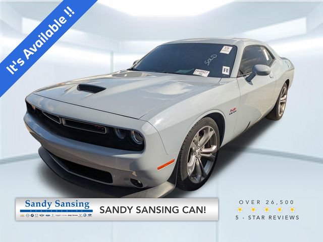 Used 2022 Dodge Challenger R/T image 1