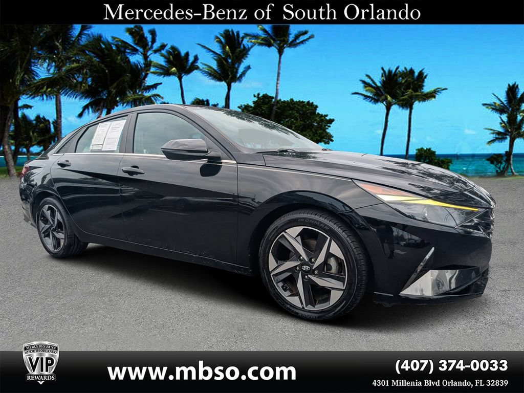 Used 2021 Hyundai Elantra SEL w/ Convenience + Premium Package