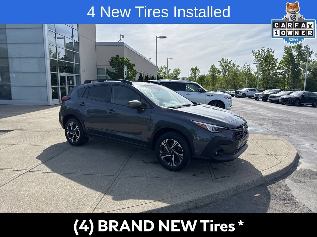 Used 2024 Subaru Crosstrek 2.0i Premium AWD/4WD image 2