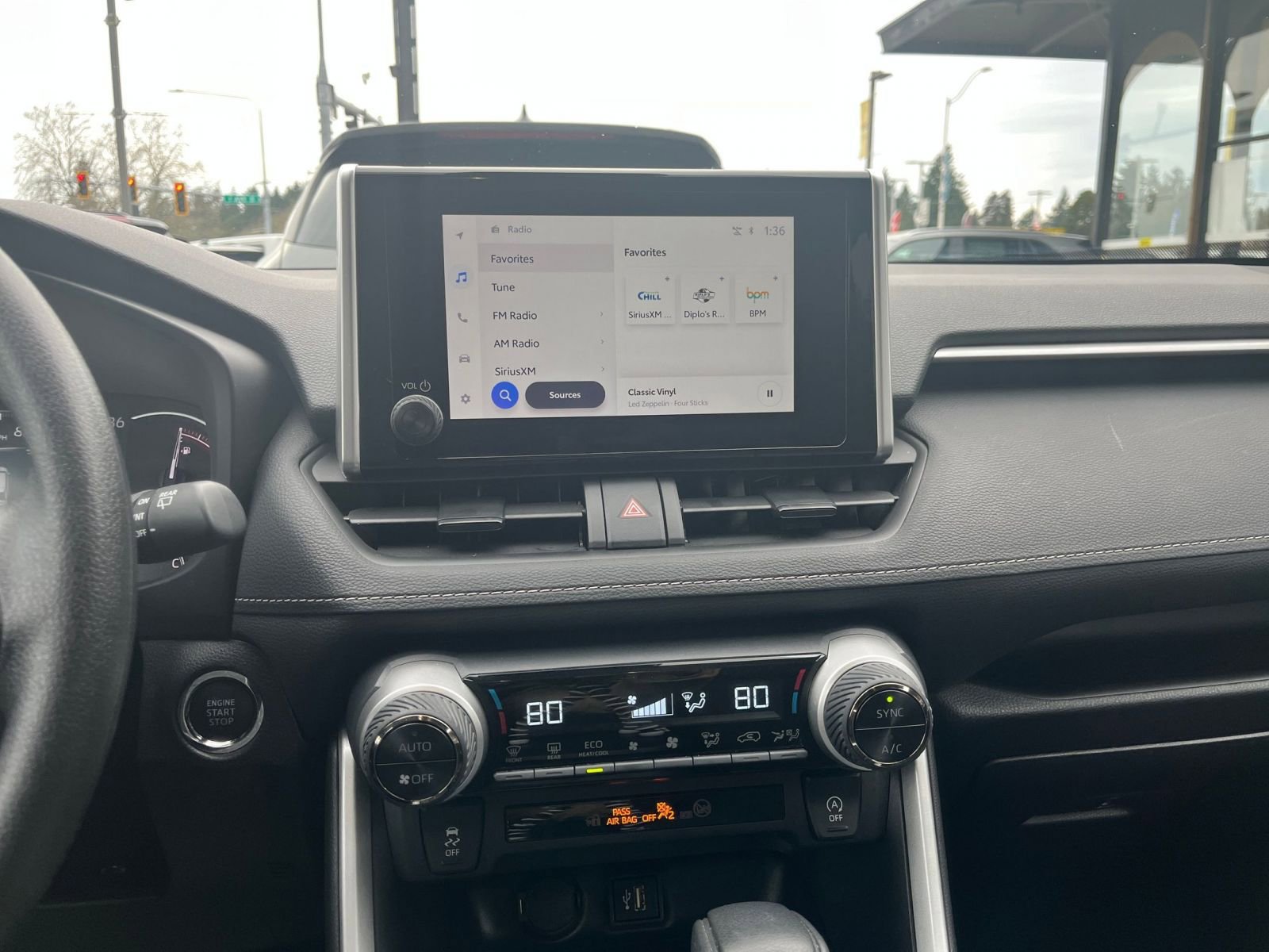 Used 2025 Toyota RAV4 XLE w/ Convenience Package image 20