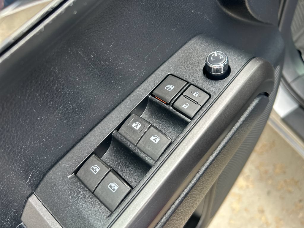 Certified 2018 Toyota Tacoma TRD Sport AWD/4WD image 12