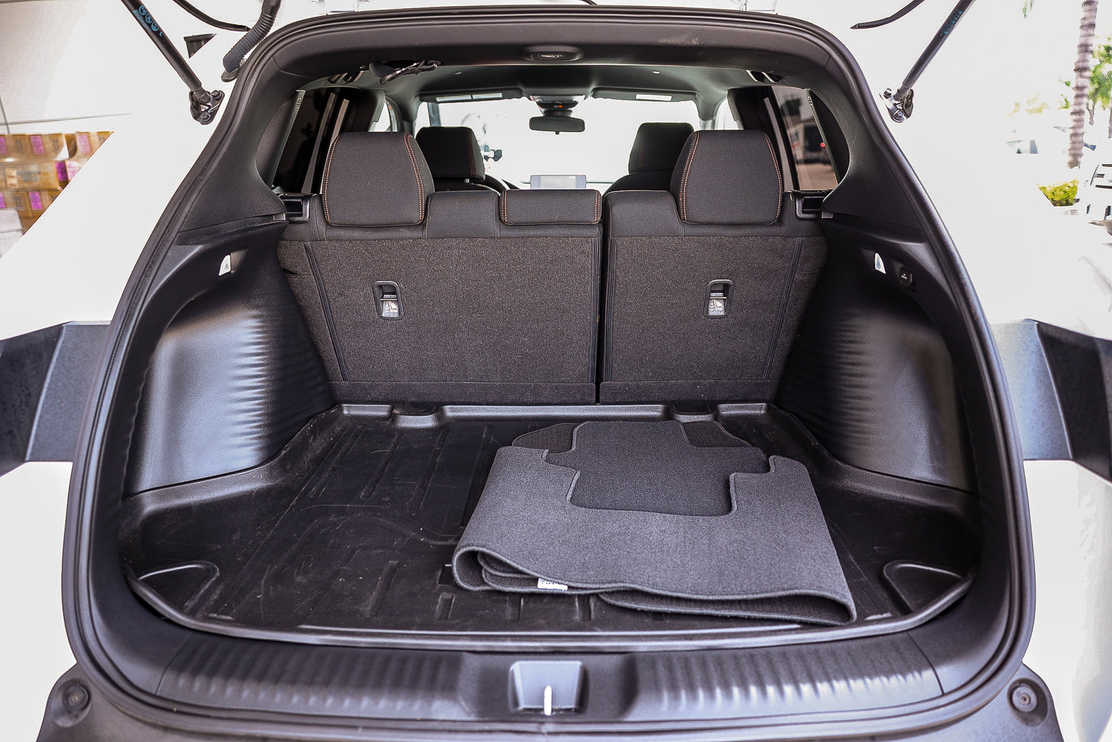 Certified 2024 Honda HR-V Sport image 32