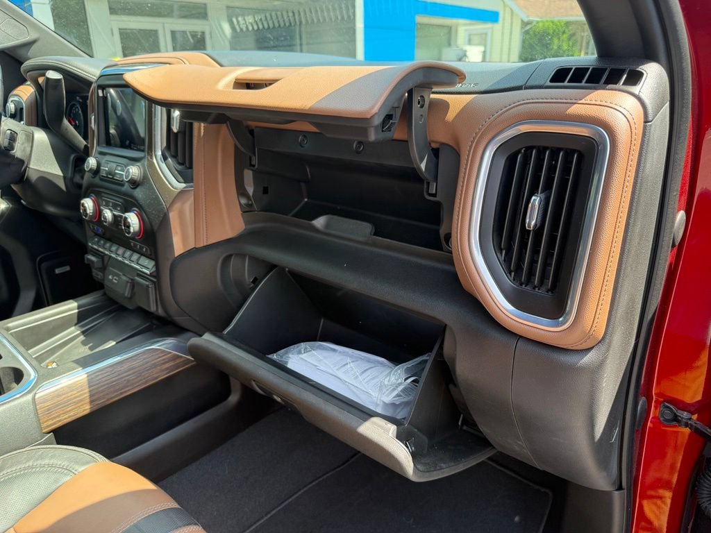 Used 2021 Chevrolet Silverado 1500 High Country w/ Safety Package II AWD/4WD image 45