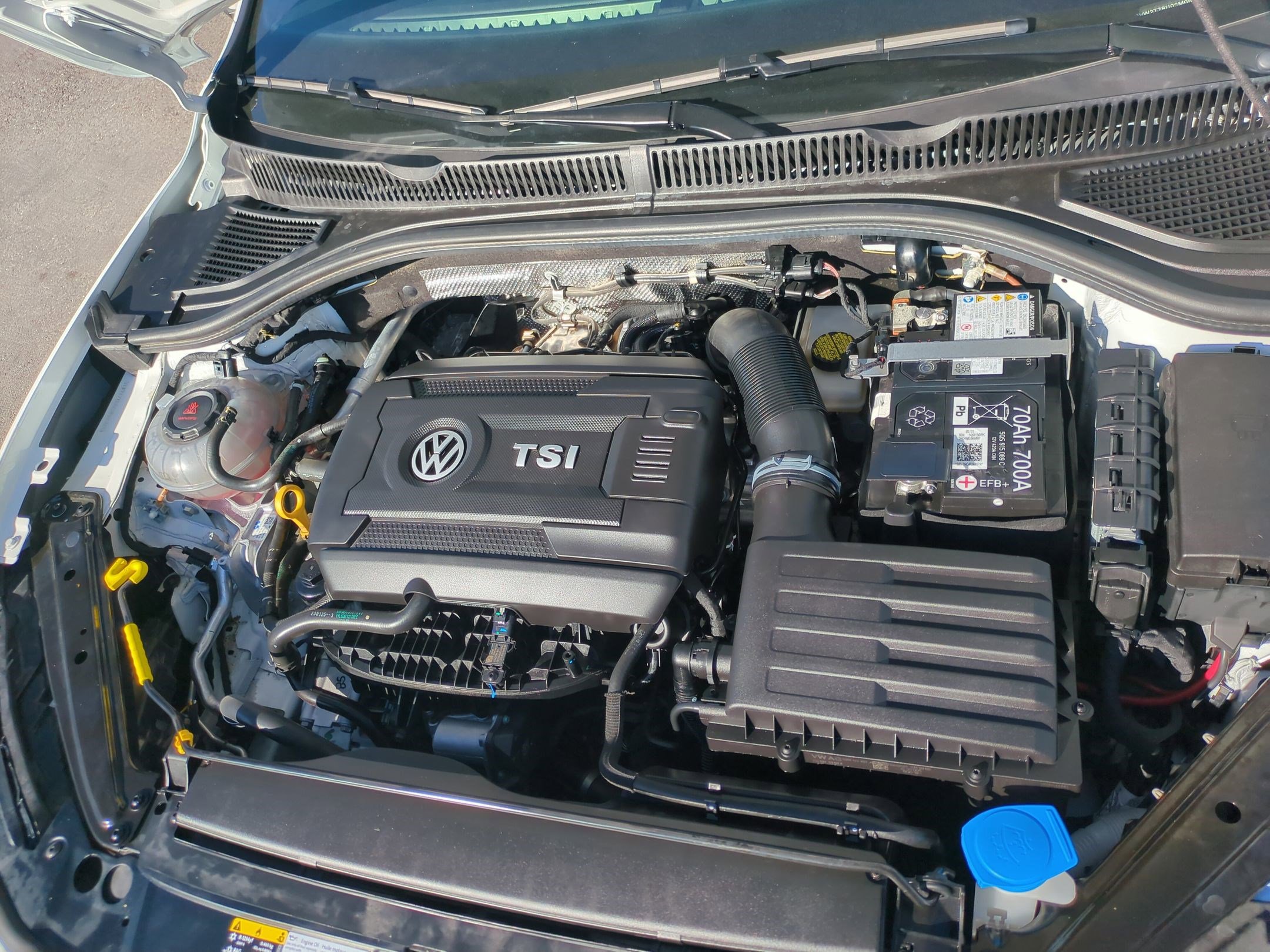 Used 2025 Volkswagen Jetta GLI Autobahn image 36