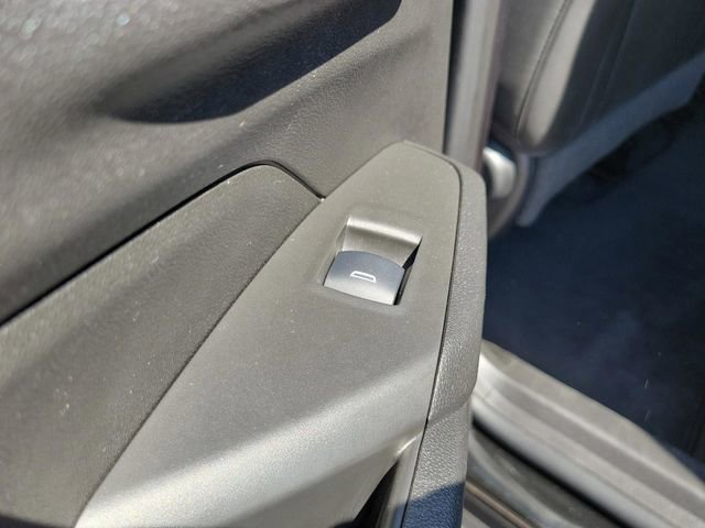 Used 2024 Chevrolet Trax LT image 19